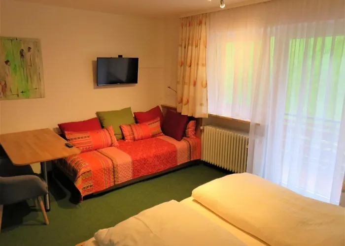 Weiss, Sandra Weiss * Füssen