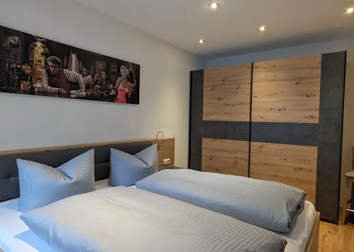 Weiss, Sandra Weiss Füssen