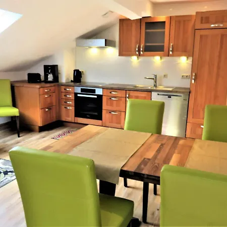 Weiss, Sandra Weiss Füssen