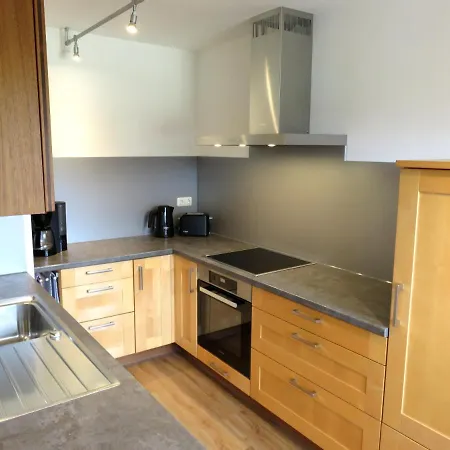 Weiss, Sandra Weiss * Füssen