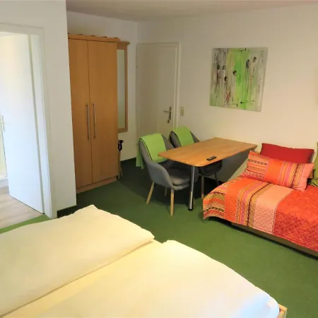 Weiss, Sandra Weiss Füssen