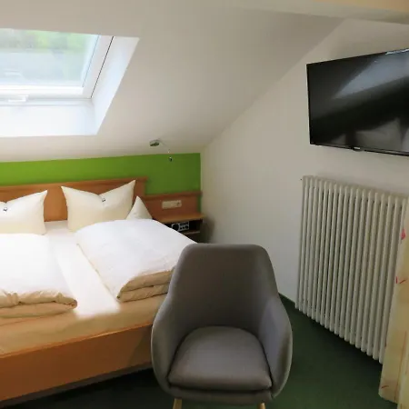 Weiss, Sandra Weiss * Füssen