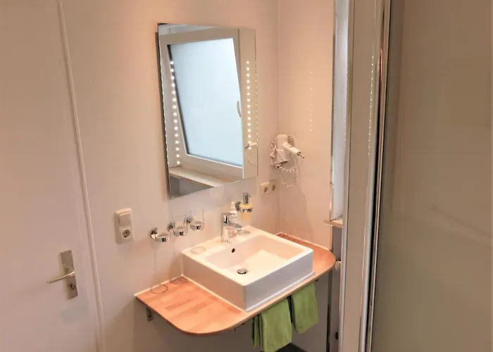 Apartment Weiss, Sandra Weiss *