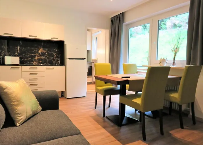 Apartment Weiss, Sandra Weiss *