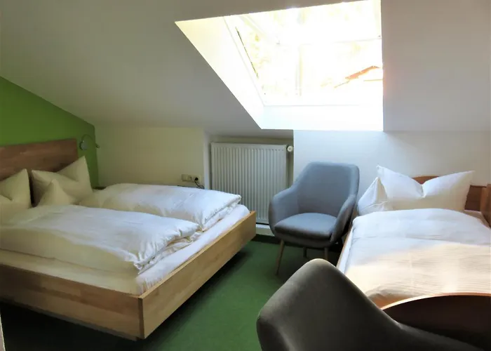 Weiss, Sandra Weiss Fussen