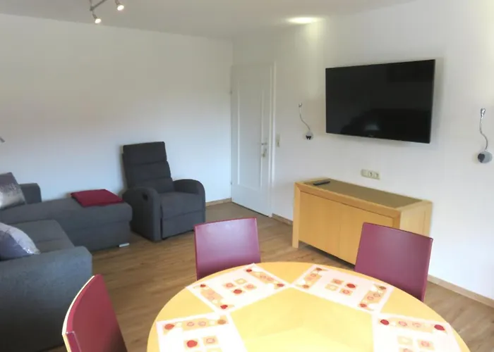 Weiss, Sandra Weiss Apartment Fussen